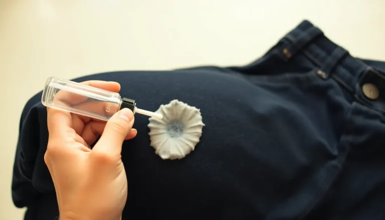 Read more about the article Jak usunąć super glue z ubrania? Sprawdź metody na klej kropelka